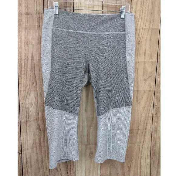OUTDOOR VOICES Warmup 3/4 Legging Dove/Ash Gray Space Dyed Sz XL - Picture 3 of 8